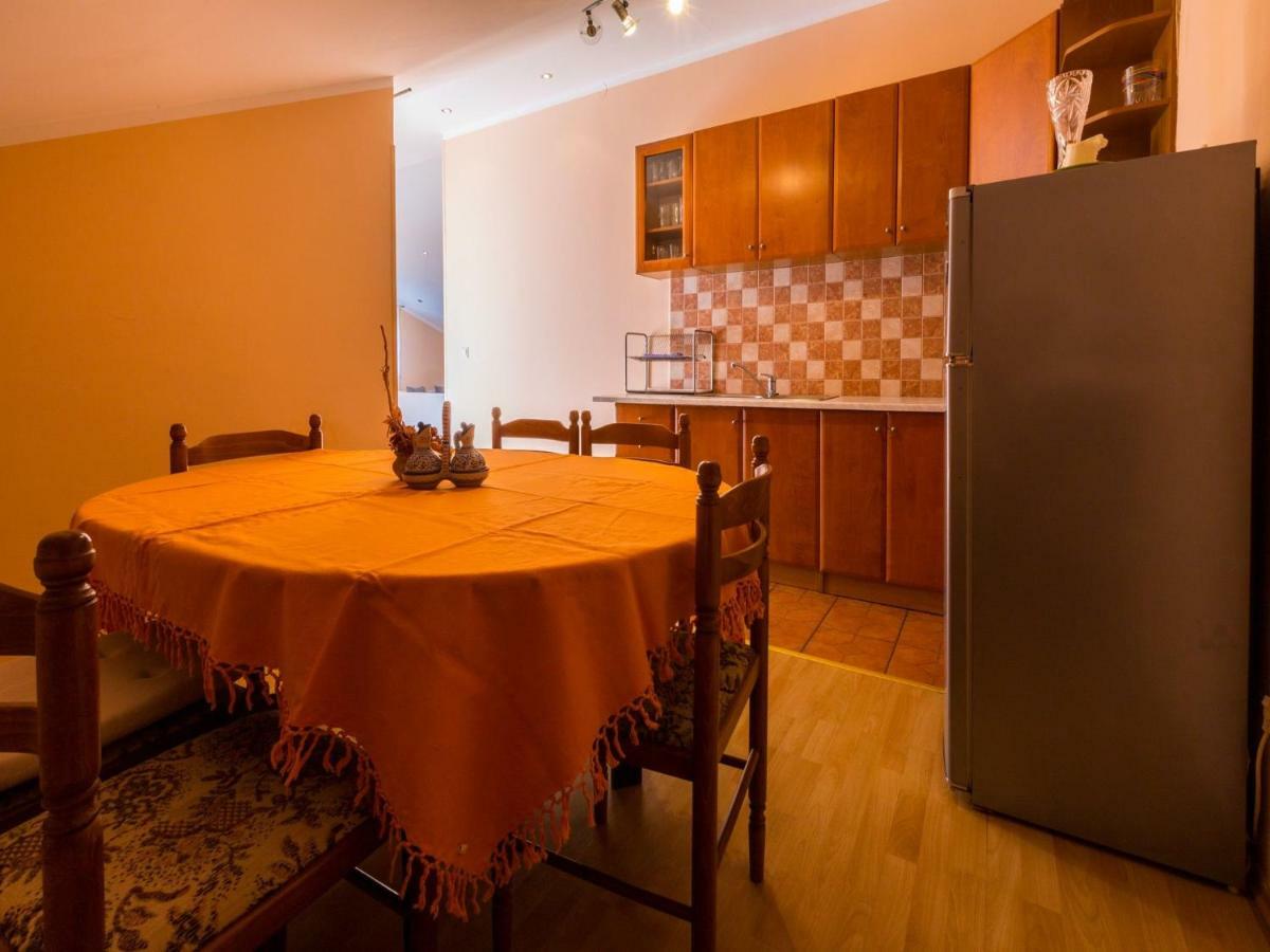 Alin Apartment *