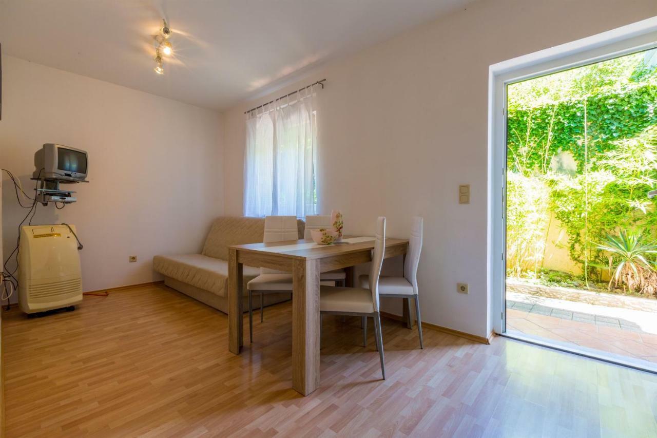Apartment Alin
