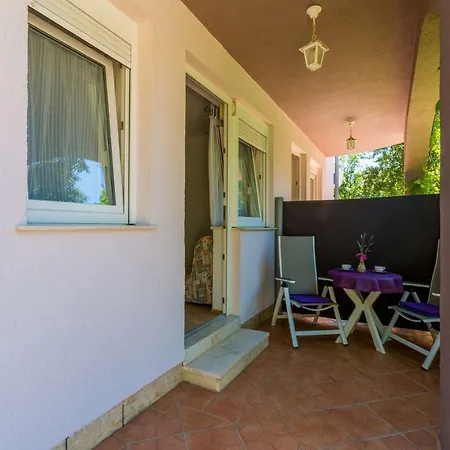 Apartments Alin Dramalj Exterior photo
